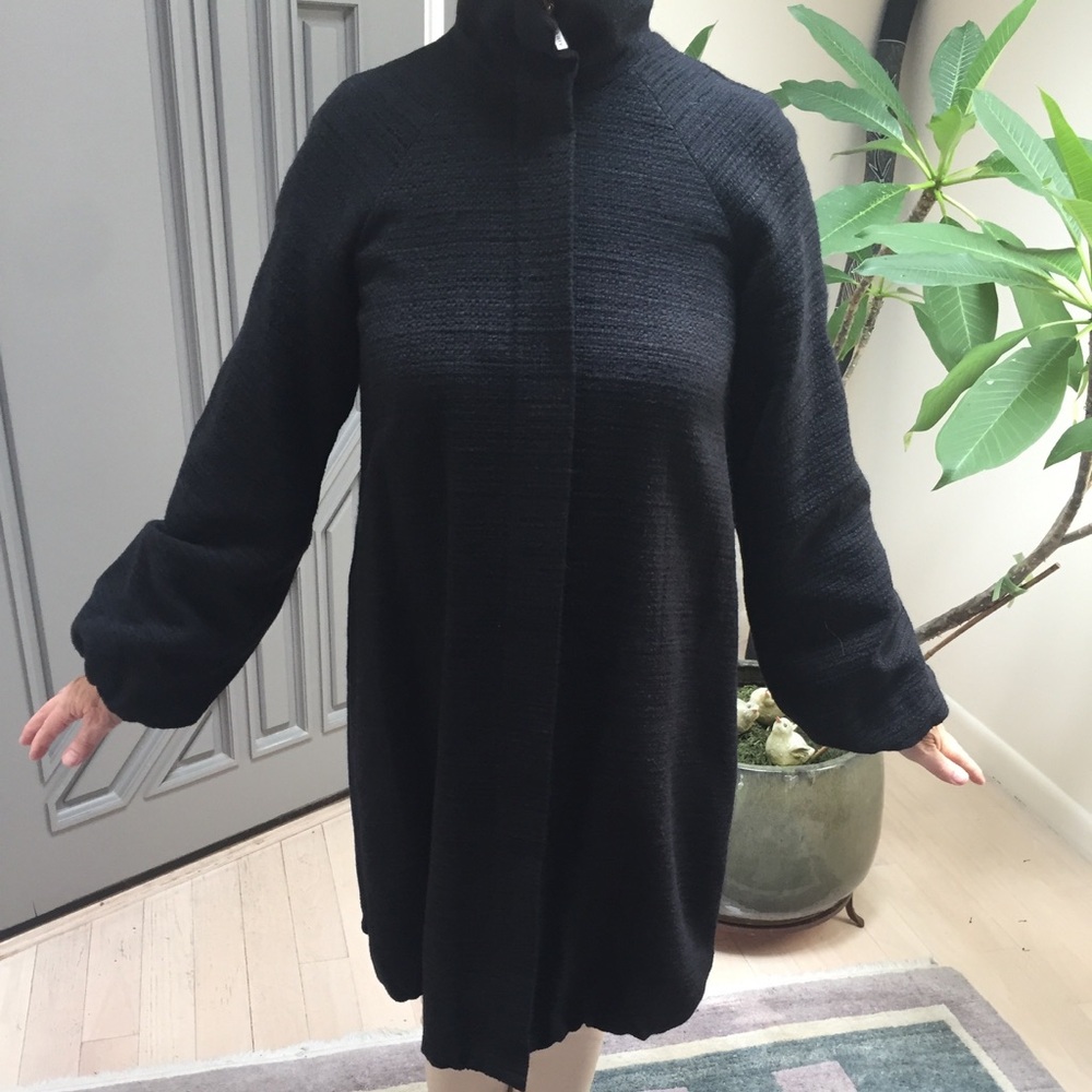 THEORY Long Black Wool Blend Coat Zipper Front Balloon Sleeve Womens Sz S